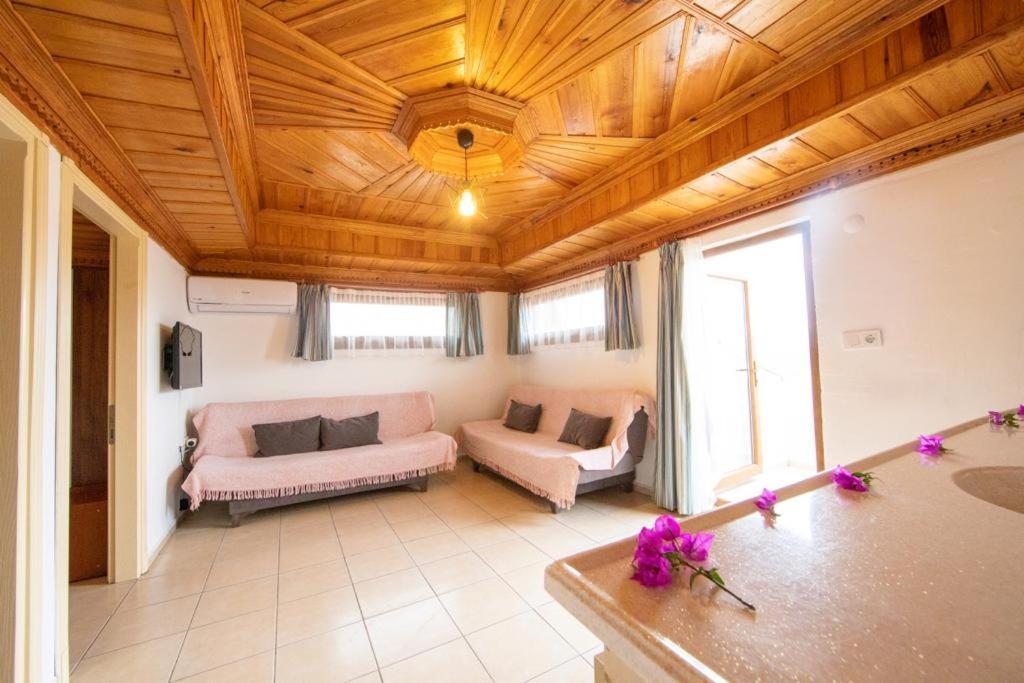 Portofino Apartments Акиака Екстериор снимка