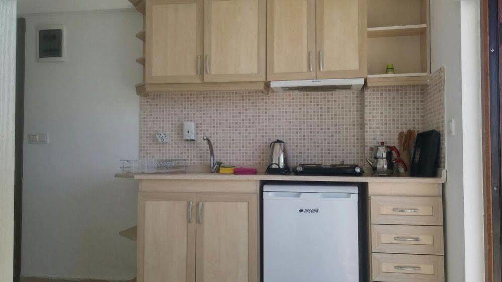 Portofino Apartments Акиака Екстериор снимка