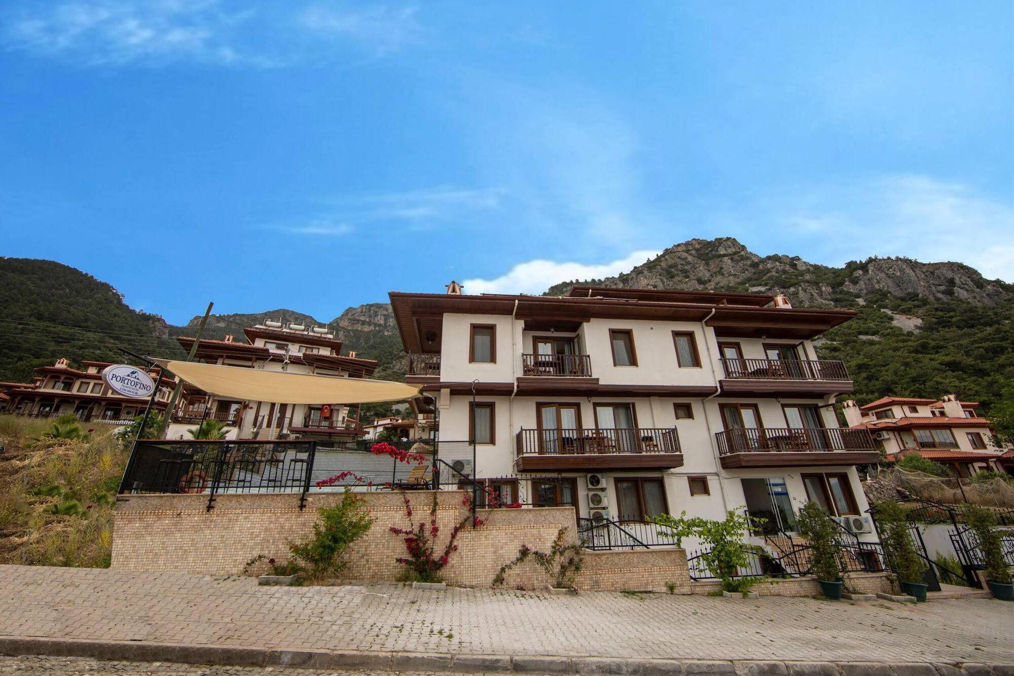 Portofino Apartments Акиака Екстериор снимка